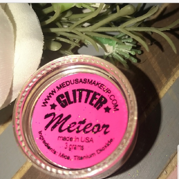 🌟HPx2🌟💙🌟🧚♀️ METEOR Medusa Makeup Glitter Pot NWT - Picture 5 of 8